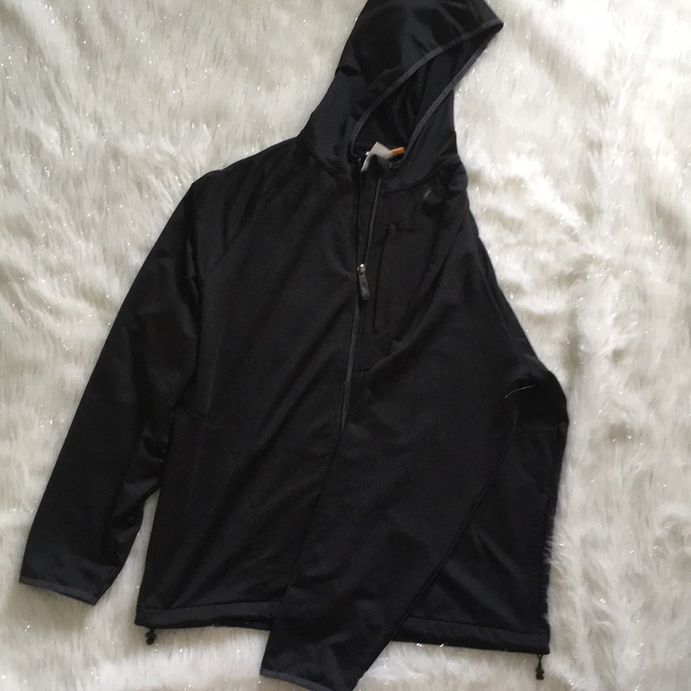 Never worn black men’s HEAD sweatshirt.